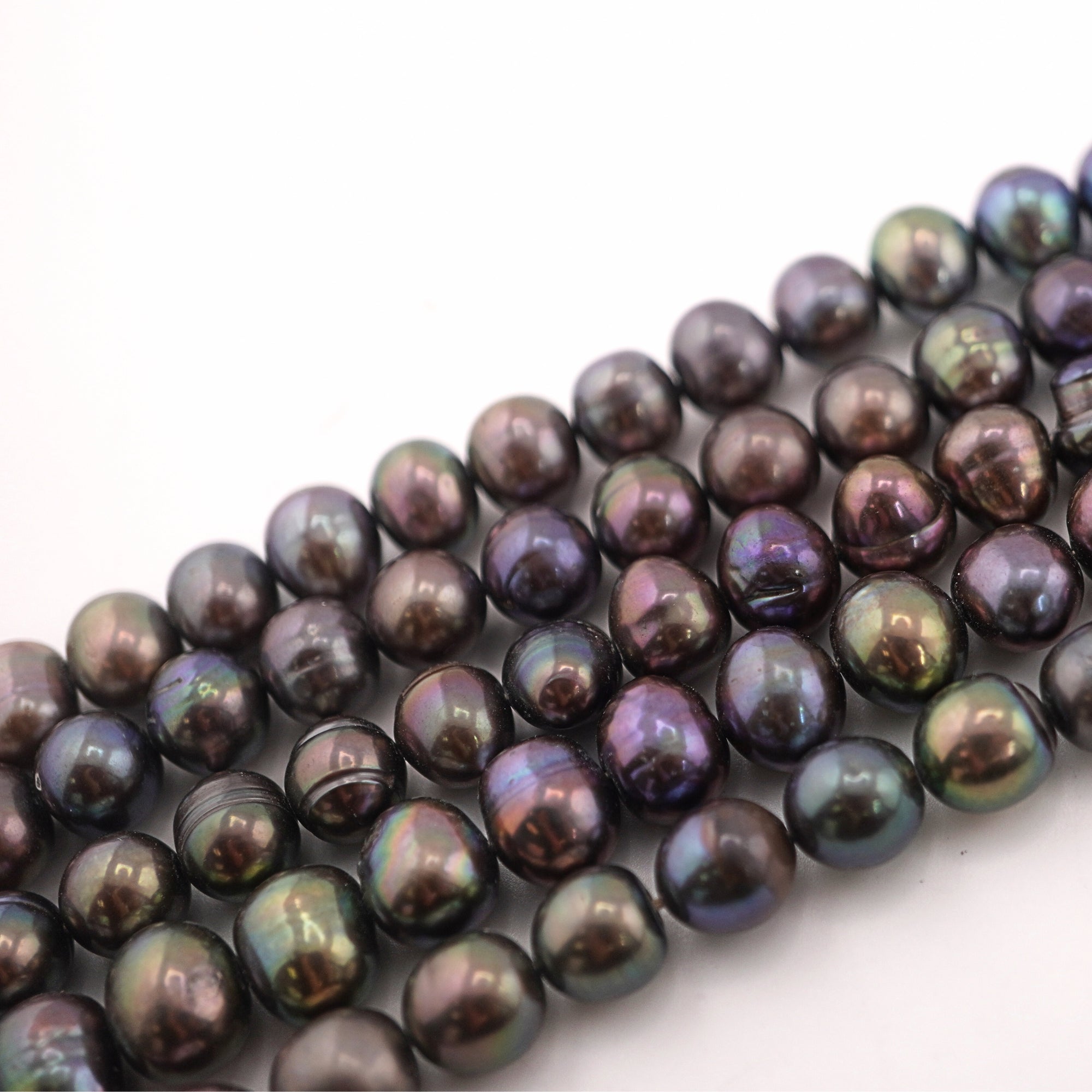 Bulk peacock pearls strand