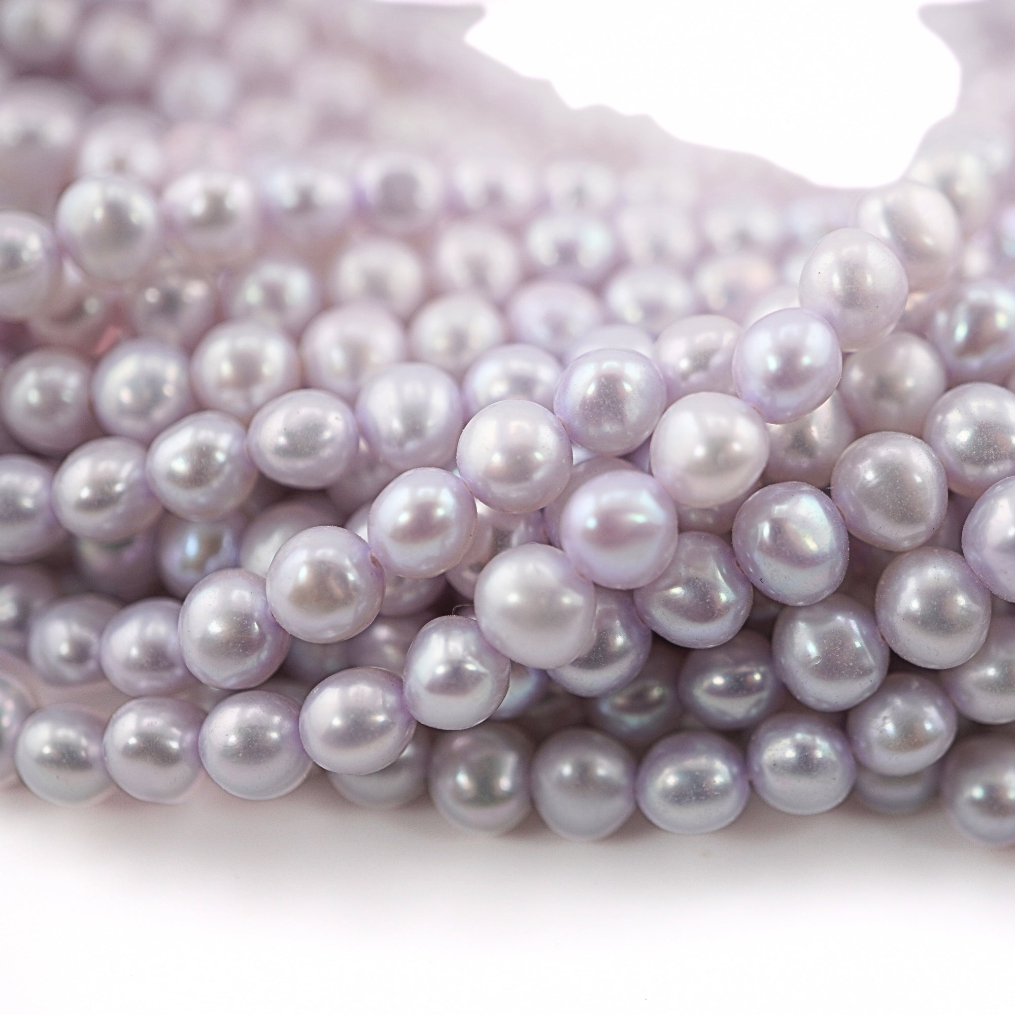 Soft lilac pearls for jewelry making