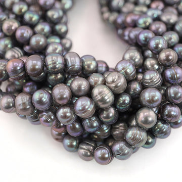 loose peacock freshwater pearls close-up