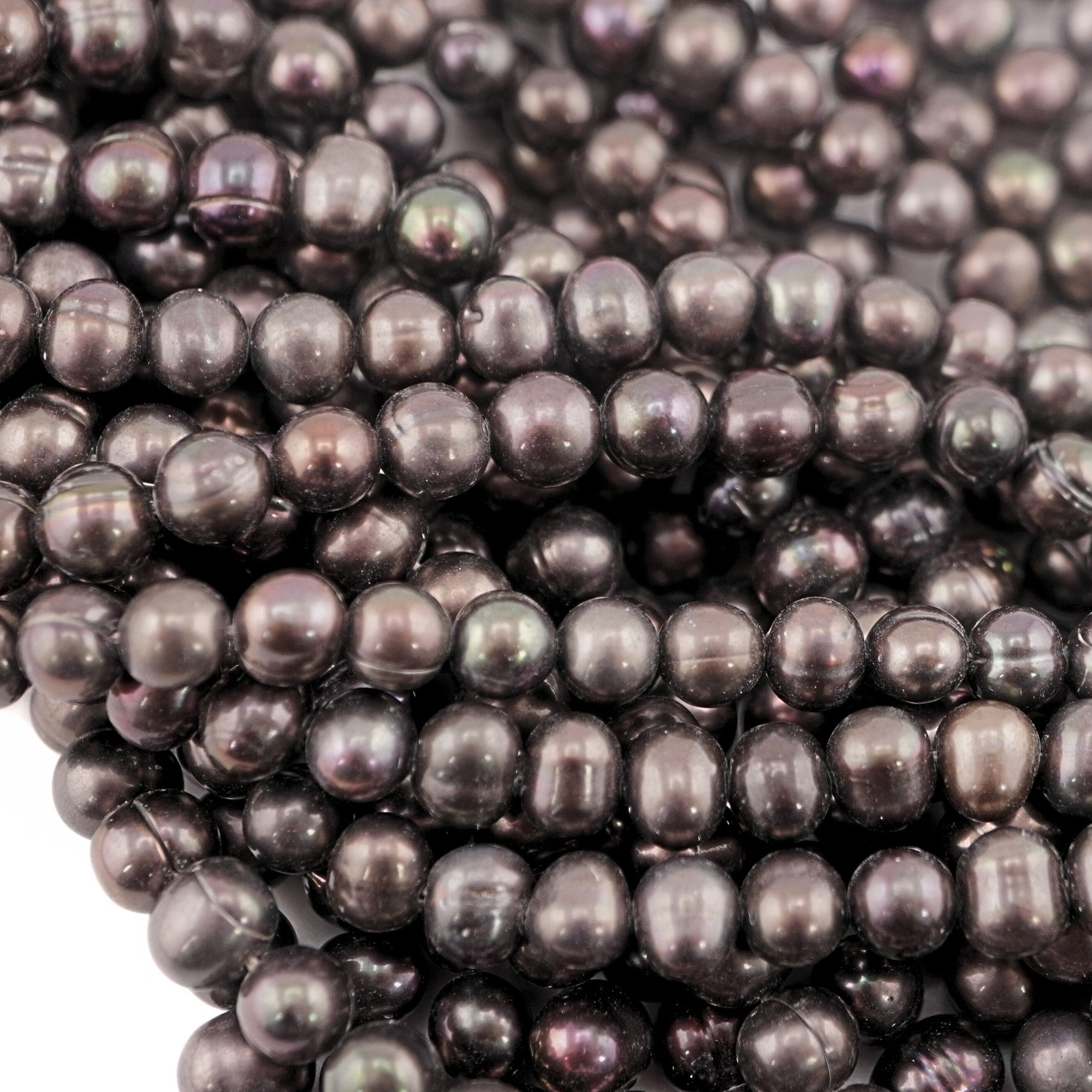 Beads peacock tone freshwater pearls

