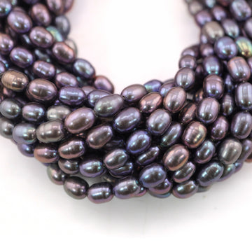 Genuine freshwater rice pearls for earrings

