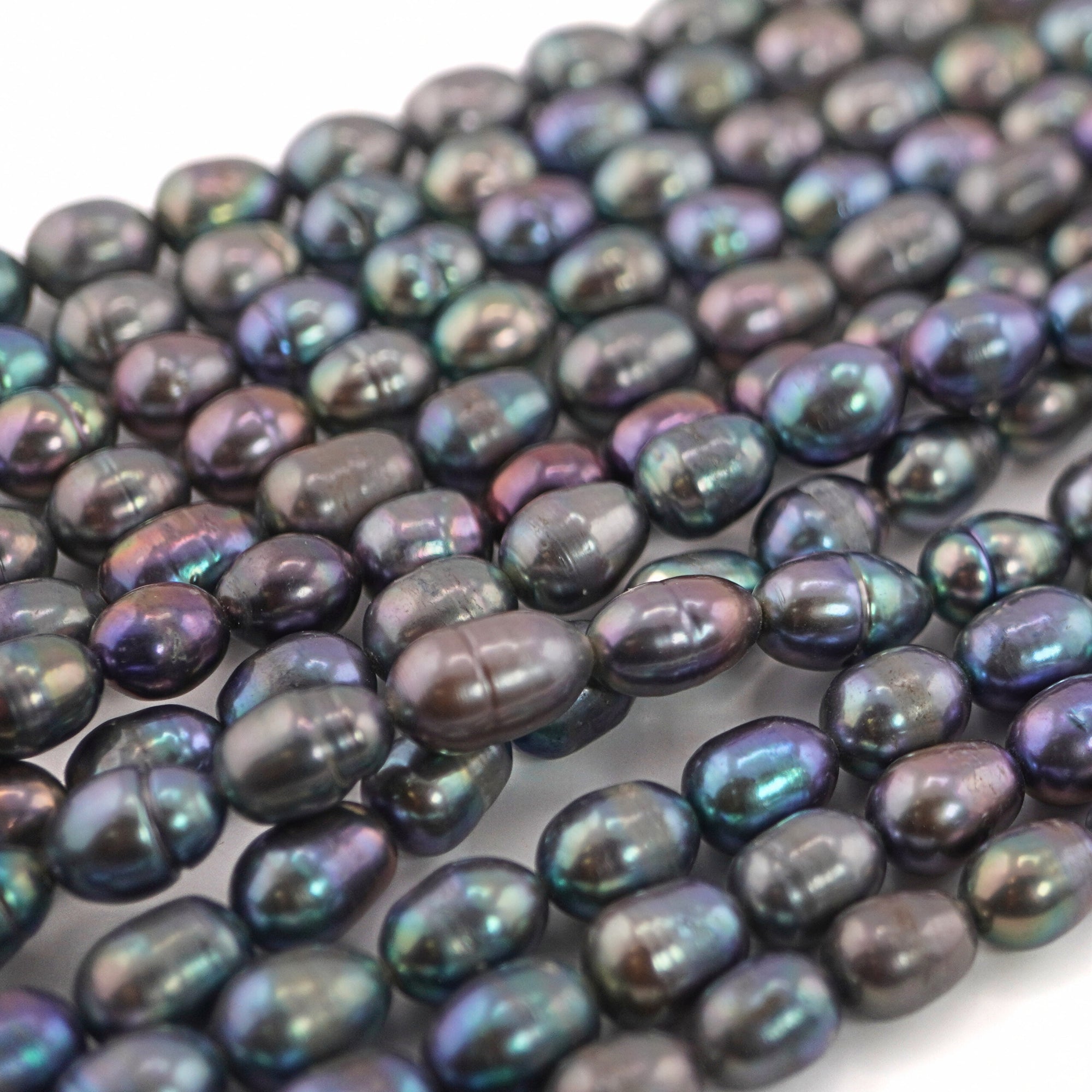 Jewelry making pearl strands

