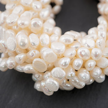 Natural Handmade White Baroque Freshwater Pearls for Jewelry
