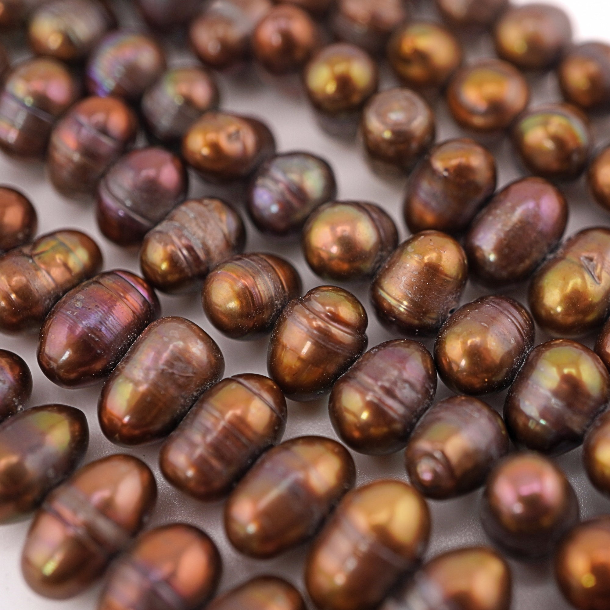 Natural chocolate freshwater pearls

