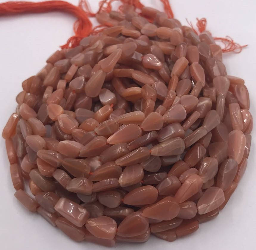 Peach Moonstone Smooth Nugget Shape Gemstone Stand Beads