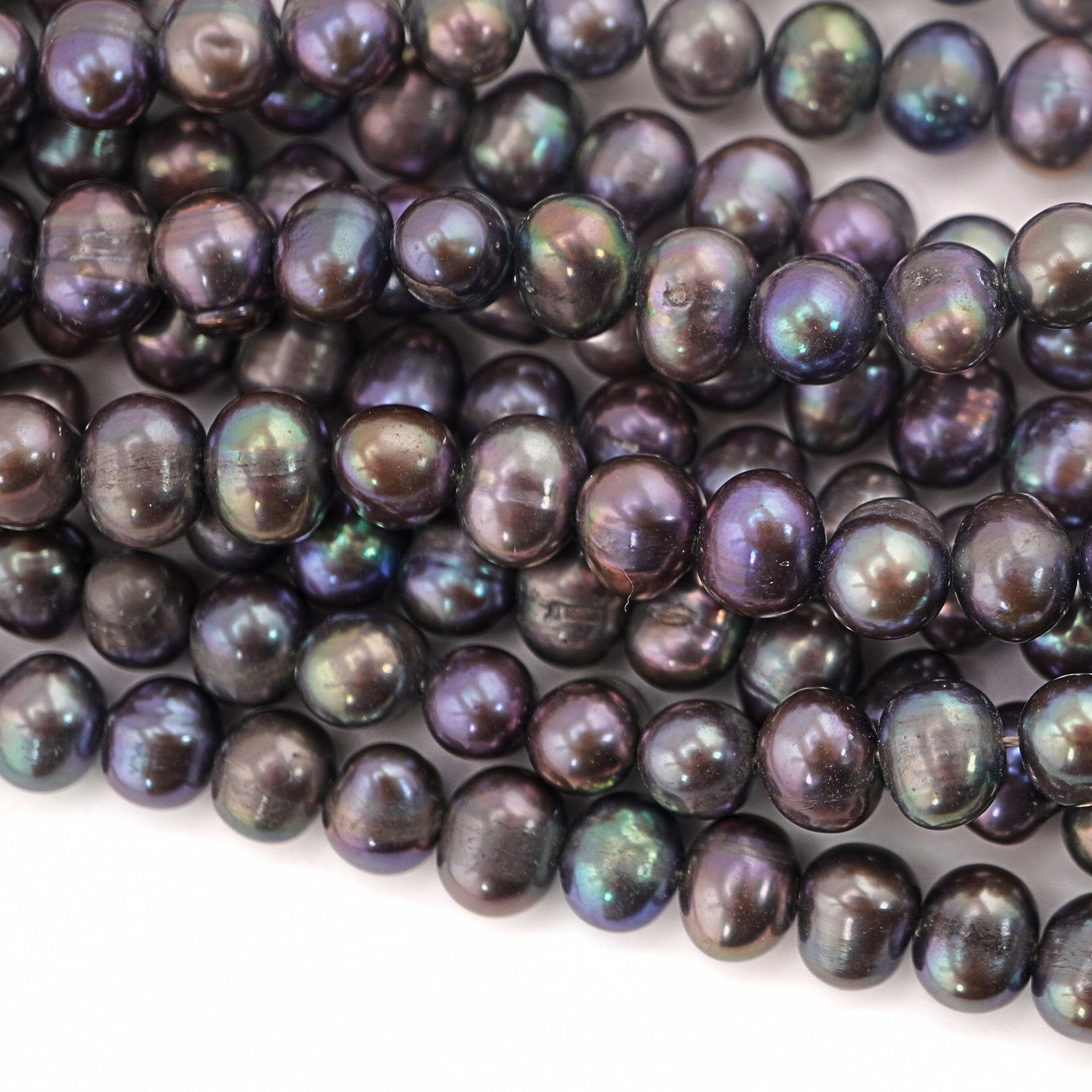 Peacock tone 7mm pearl beads

