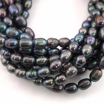 Real pearls for jewelry design

