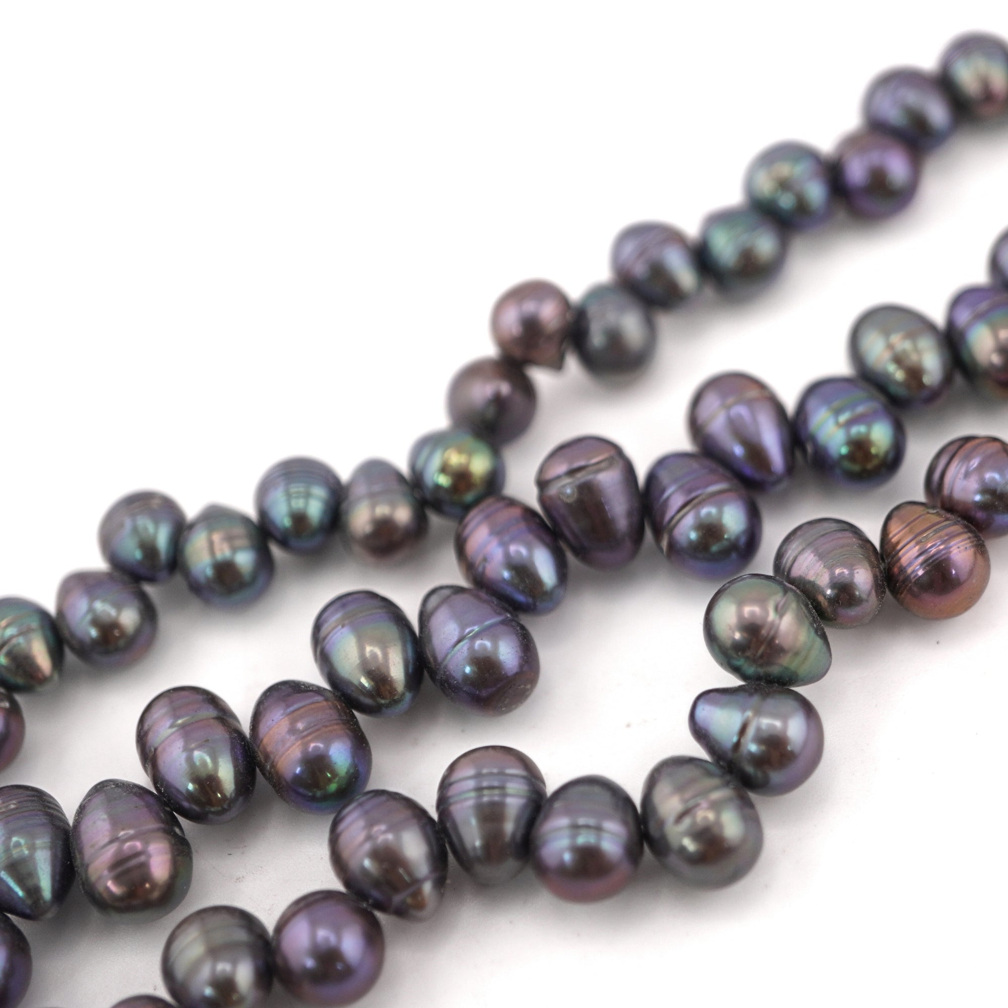 Unique Oval Peacock Pearls for Necklace Designs

