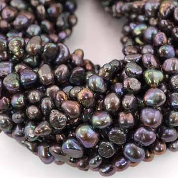 Vibrant Peacock Pearl Beads for Artistic Designs

