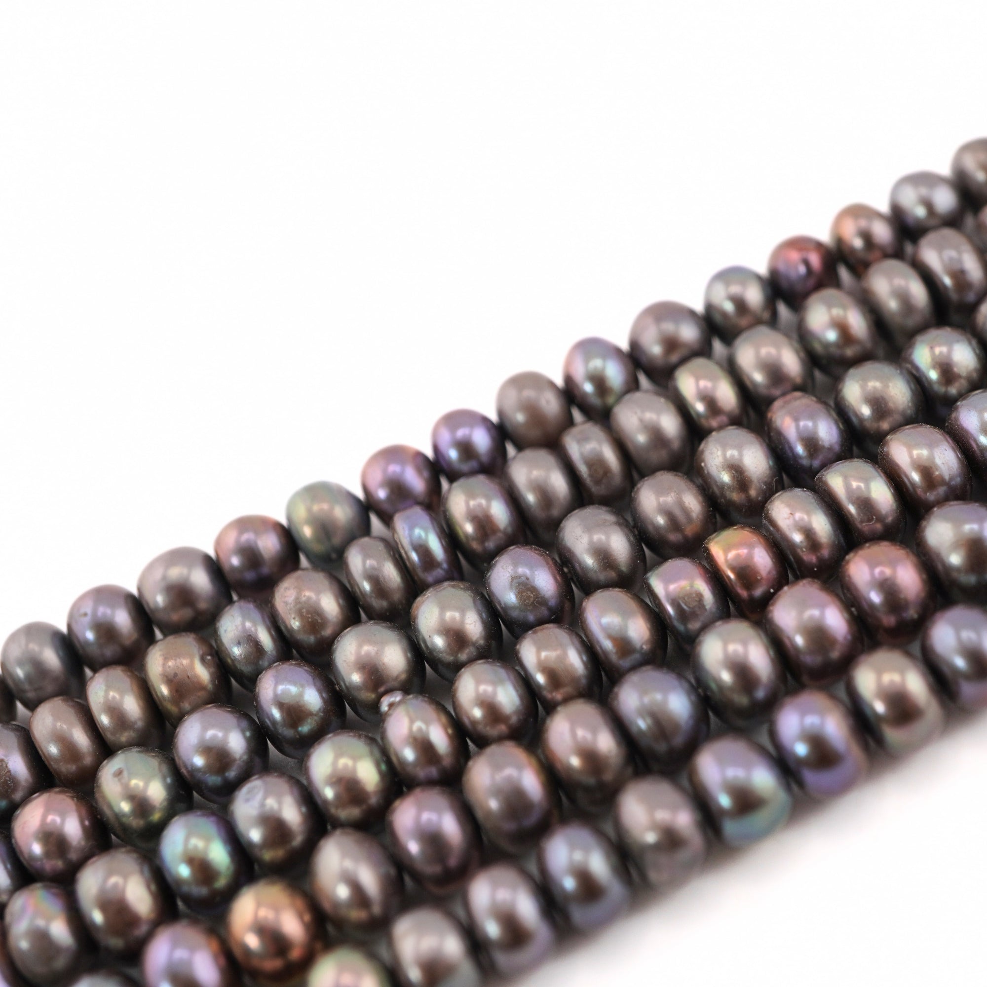 Wholesale Natural Freshwater Pearls

