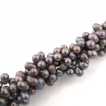 high-quality peacock pearls

