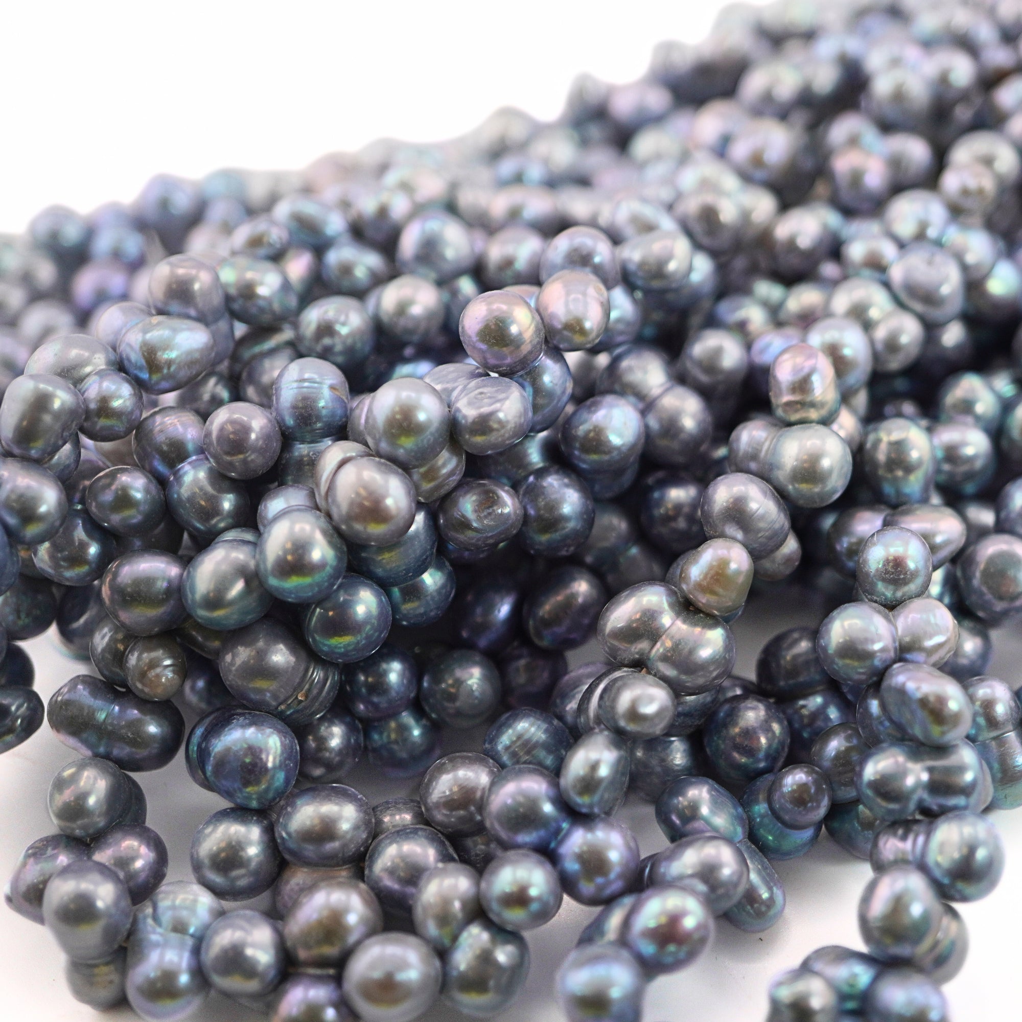 pearl beads wholesale in peacock tone


