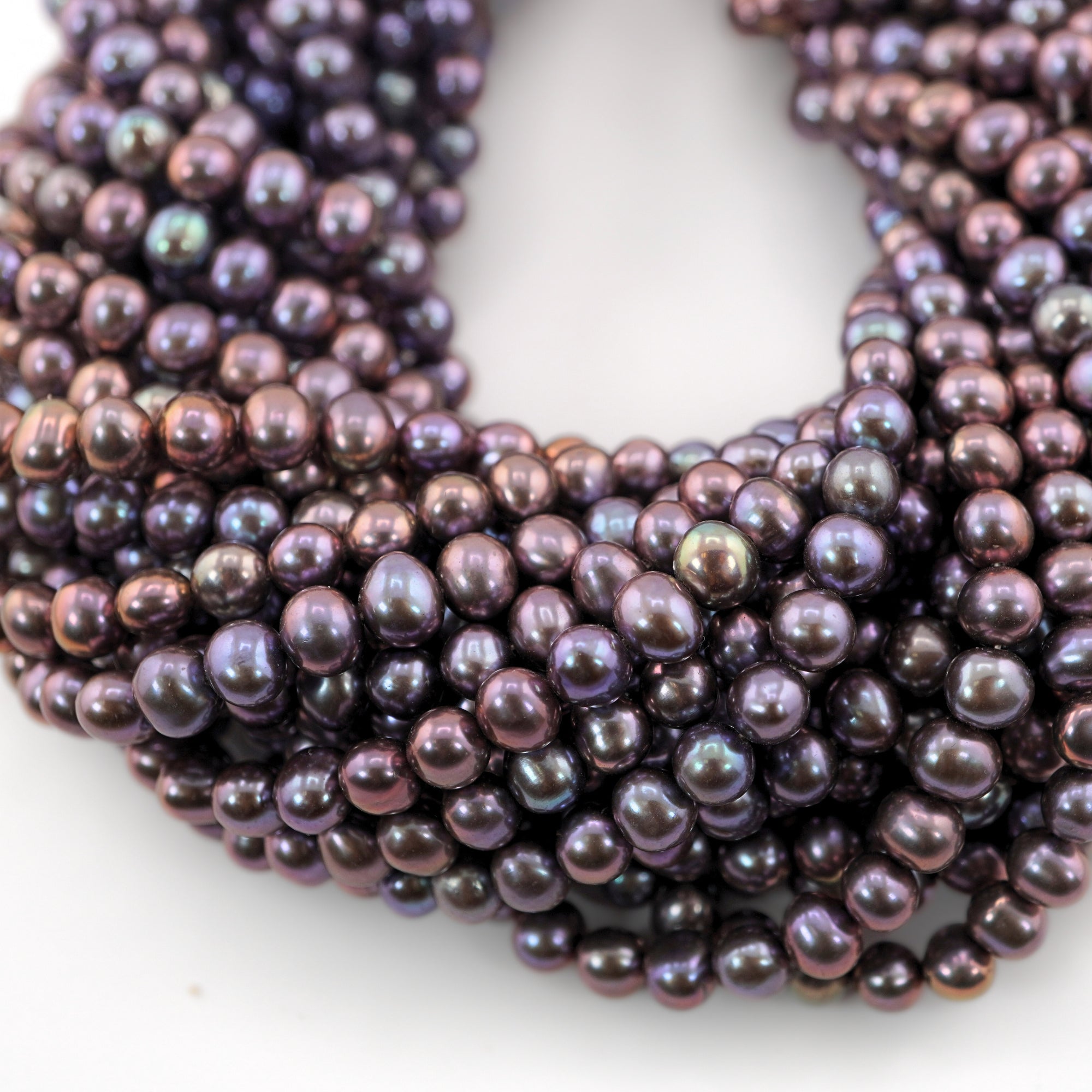 premium peacock pearls

