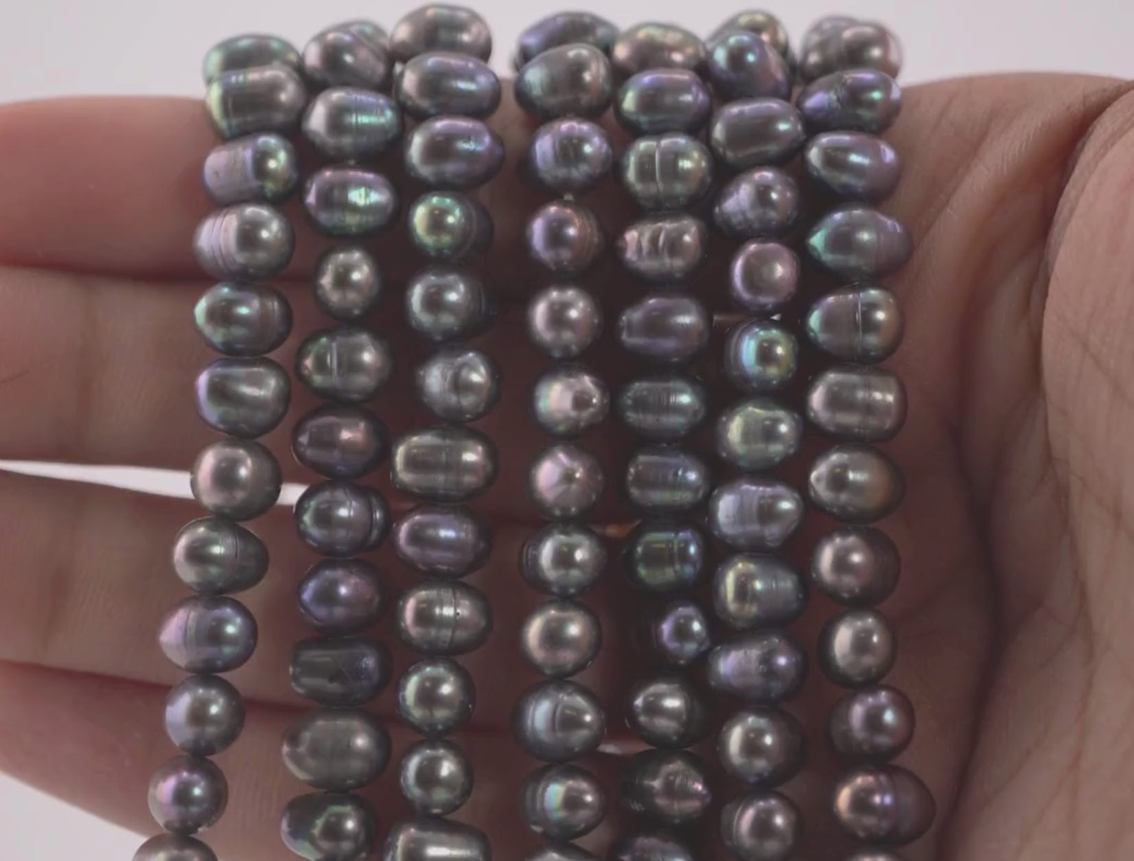 Peacock color natural pearl beads


