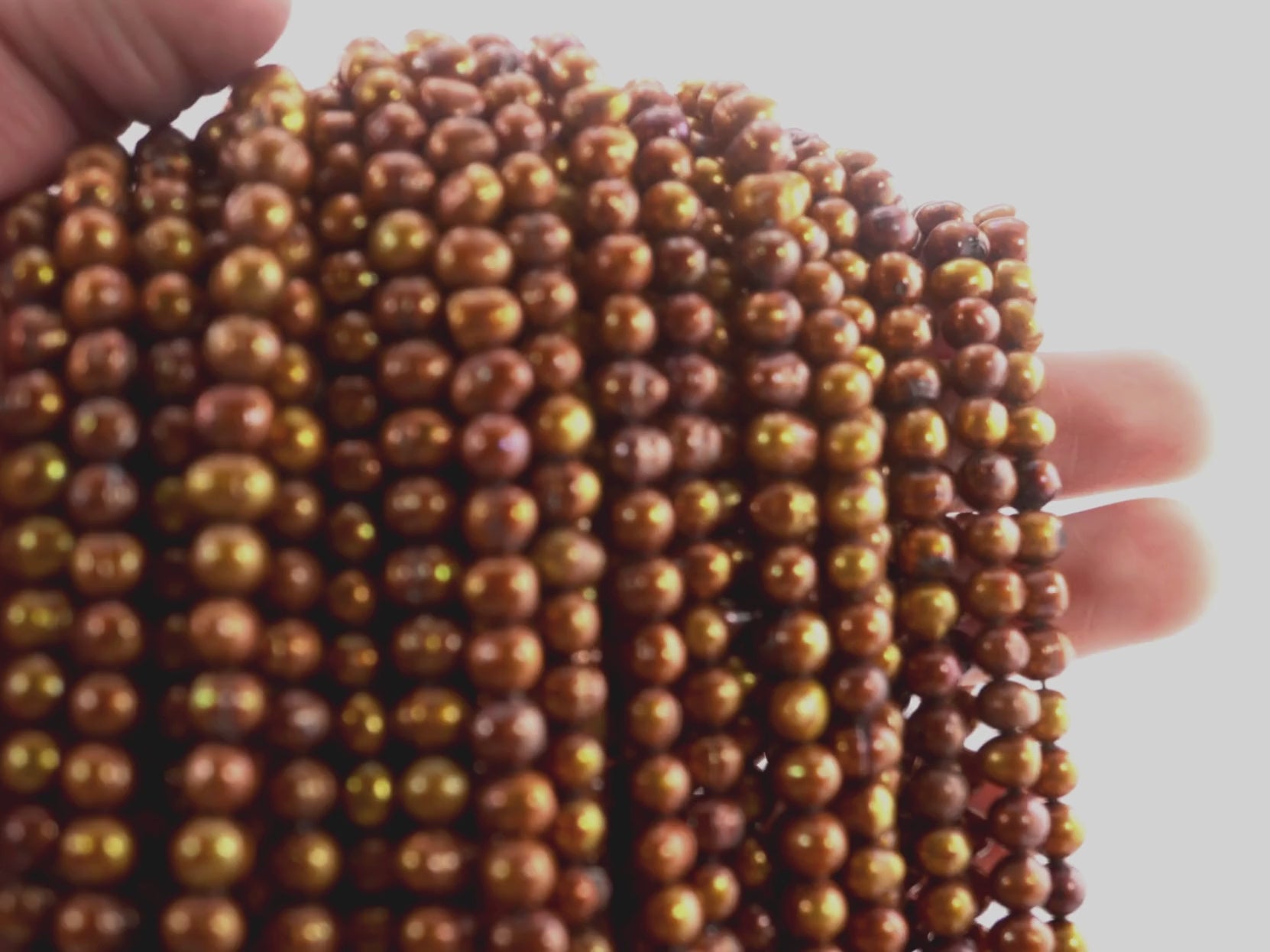 Wholesale freshwater golden pearls

