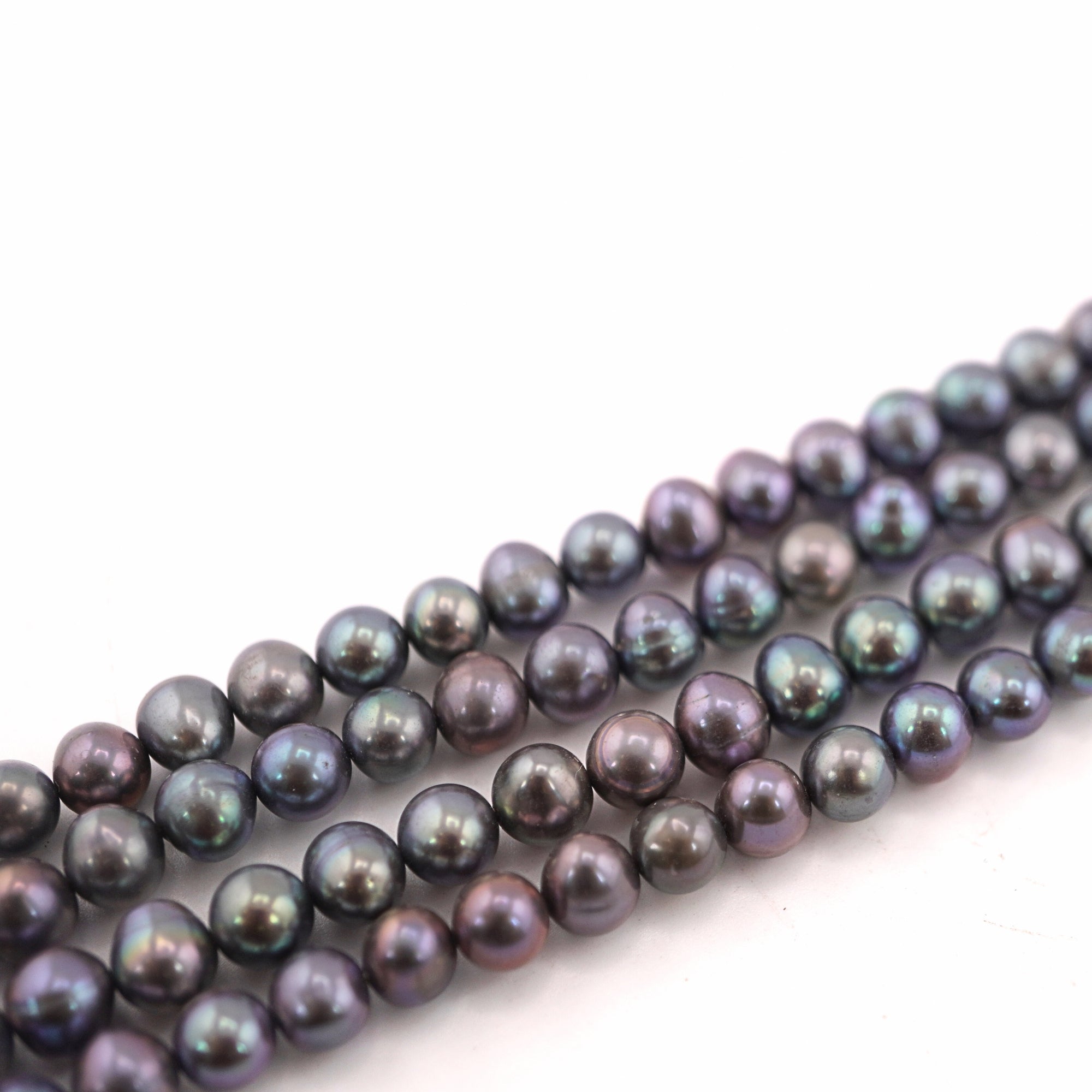 wholesale pearl peacock beads

