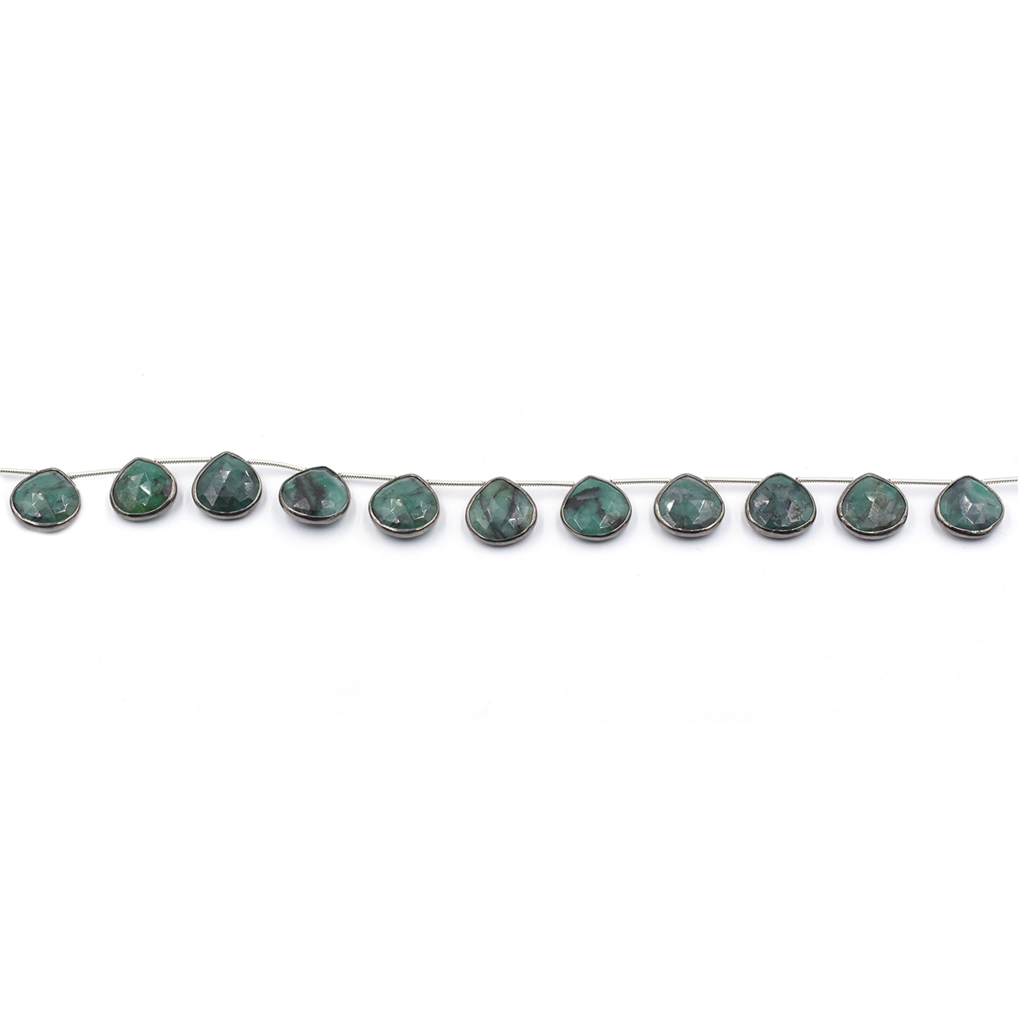 Black silver plated raw emerald heart-shaped jewelry strand