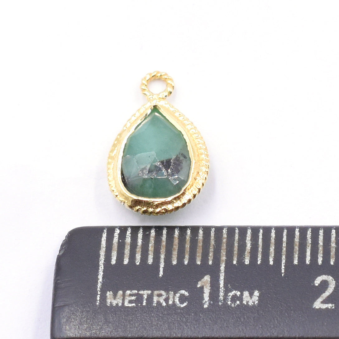 Emerald 9X7 MM Pear Shape Twisted Wire Silver Bezel Vermeil Pendant (Set Of 2 Pcs) - Jaipur Gem Factory