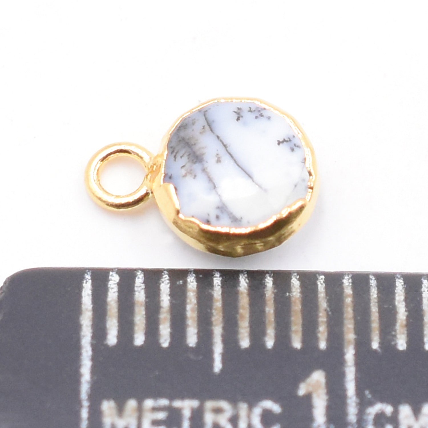 Elegant round shaped Dendritic Opal pendant with gold
