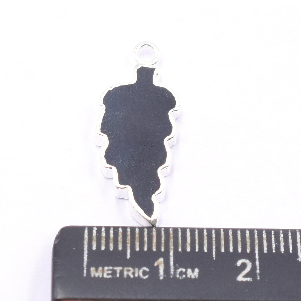 Black Onyx 22X10 MM Leaf Shape Rhodium Electroplated Pendant