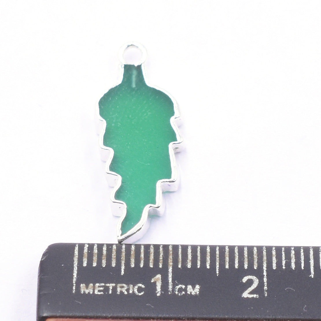 Green Onyx 22X10 MM Leaf Shape Rhodium Electroplated Pendant