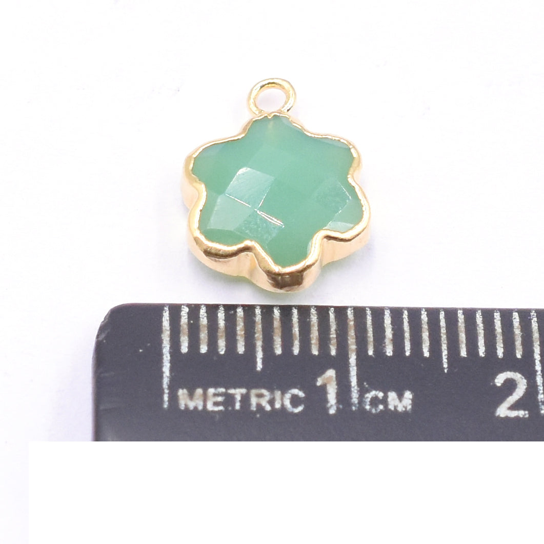 Gold electroplated Chrysoprase Chalcedony pendant in Clover leaf shape