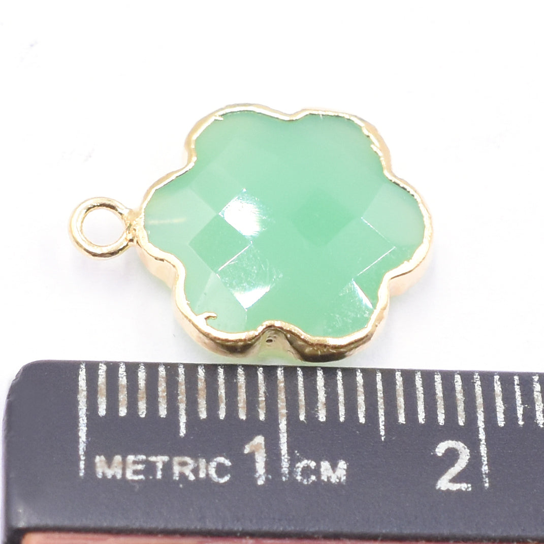 Chrysoprase Chalcedony 13 To 15 MM Clover Leaf Shape Gold Electroplated Pendant