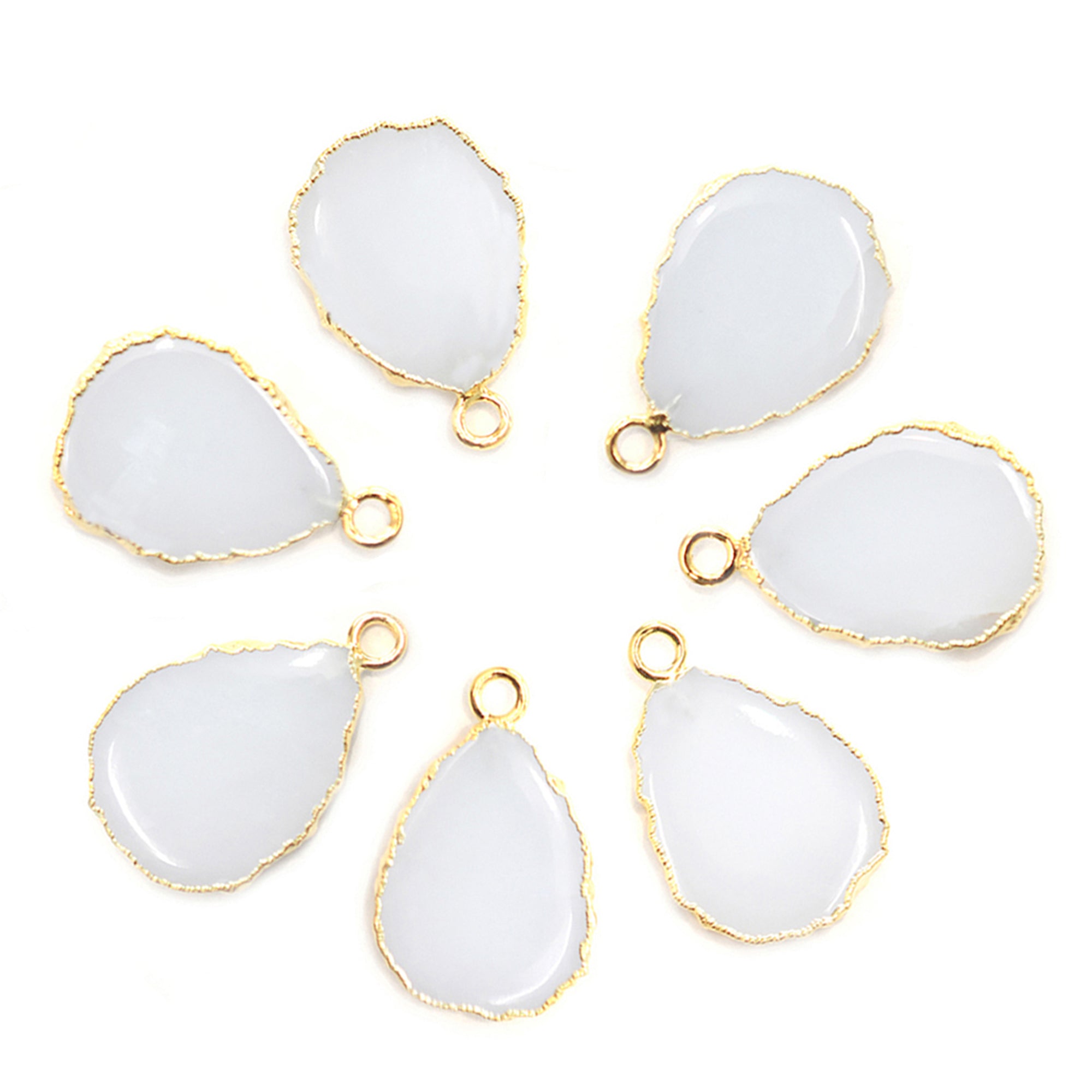White Agate 15X13 MM Pear Shape Gold Electroplated Pendant