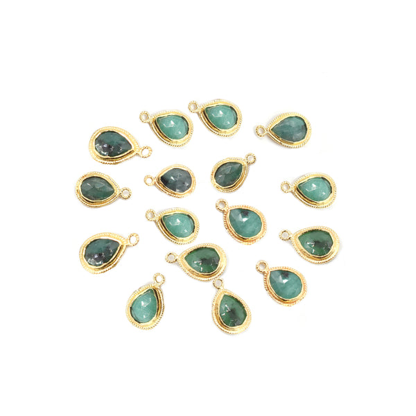 Emerald 9X7 MM Pear Shape Twisted Wire Silver Bezel Vermeil Pendant (Set Of 2 Pcs) - Jaipur Gem Factory